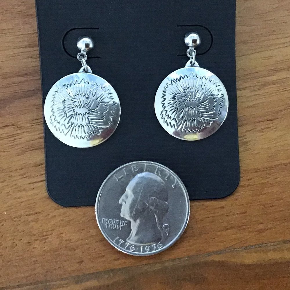 Vintage Pewter Kirk Stieff Earrings Carnations January Birth Flower - Picture 4 of 9